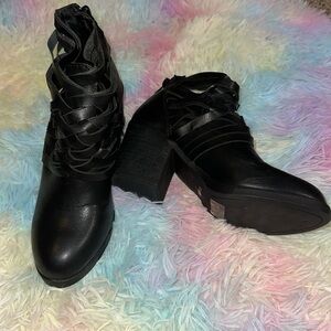 Black heel Booties